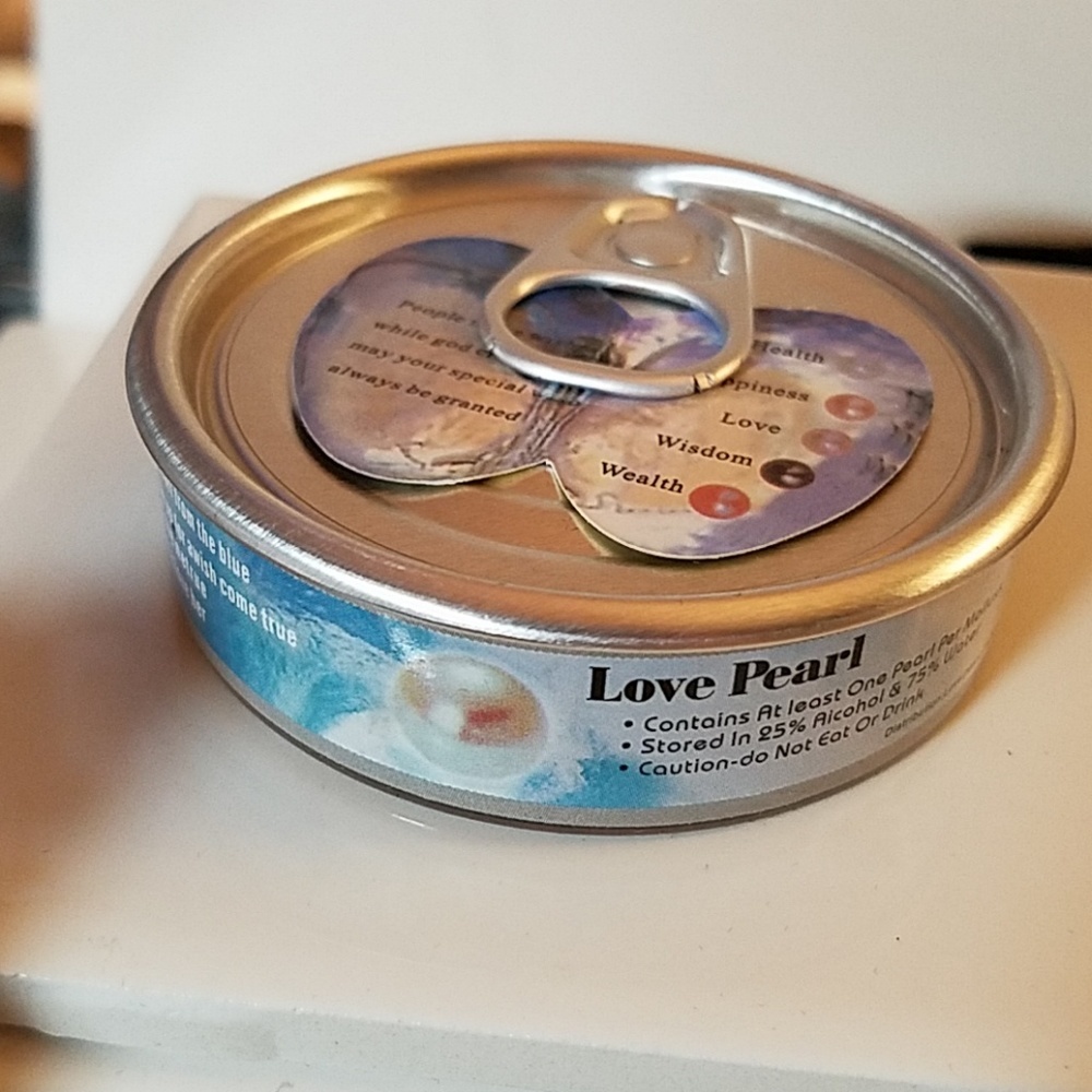 Love Pearl Can - You Will Find At Least One Pearl 12$